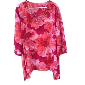 Unbranded pink floral Womens plus size 3X embellished 3/4 sleeve Flowy blouse
